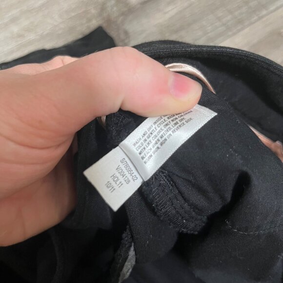 Gap Slim Crop Mid Rise Ankle Length Trouser Pants Black Women’s Size 6R - Picture 10 of 10